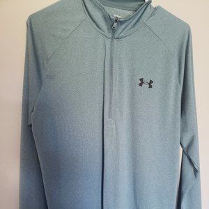 Men's Loose Heatgear Sage Green Shirt